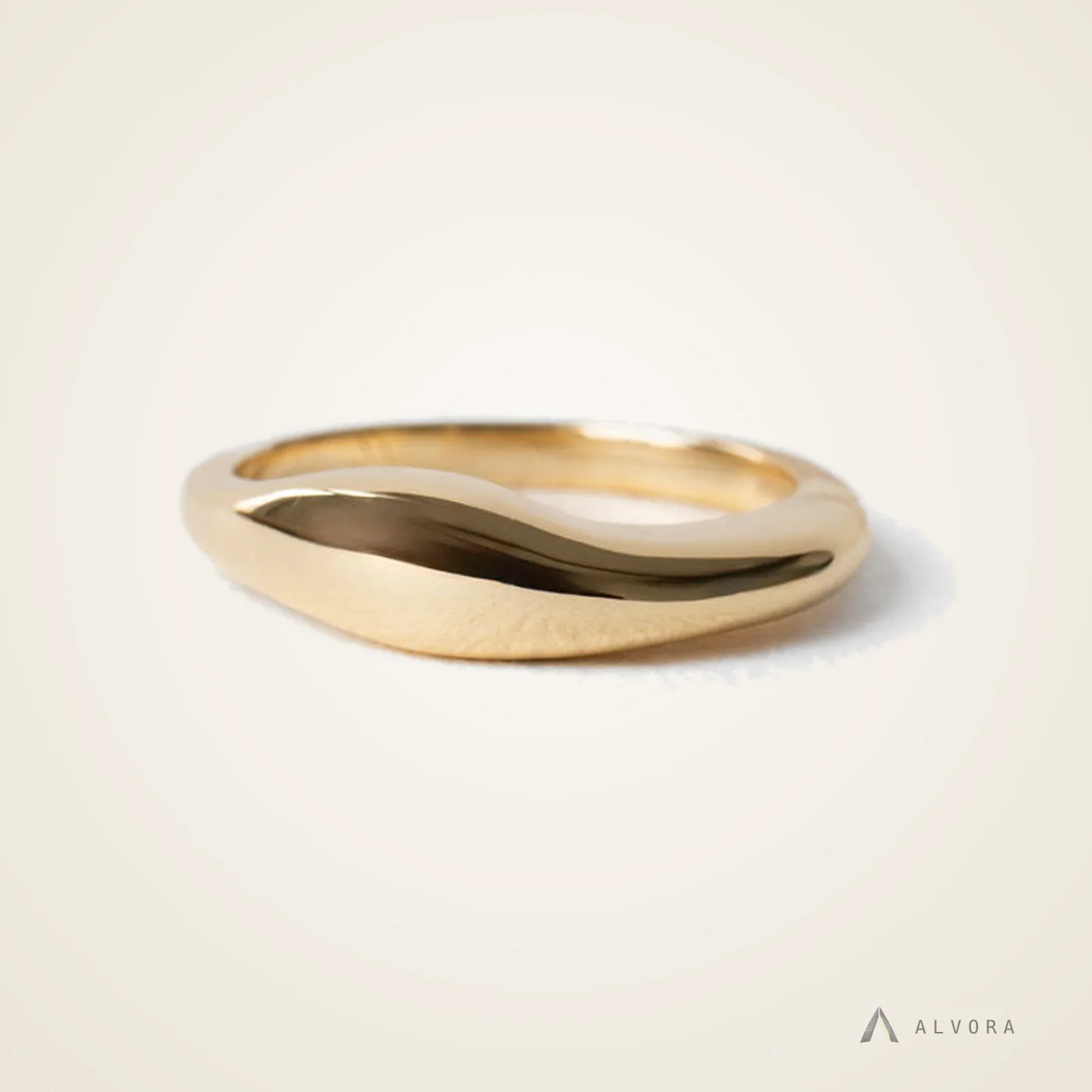 Aurel Oval East-West, oval east-west lab-grown diamond engagement ring