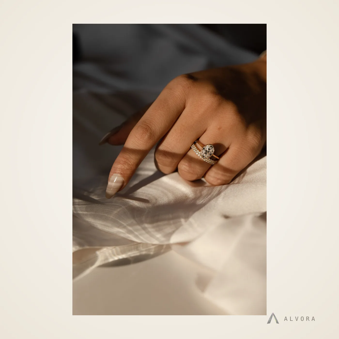 Ondine Oval Bezel, oval bezel lab-grown diamond engagement ring
