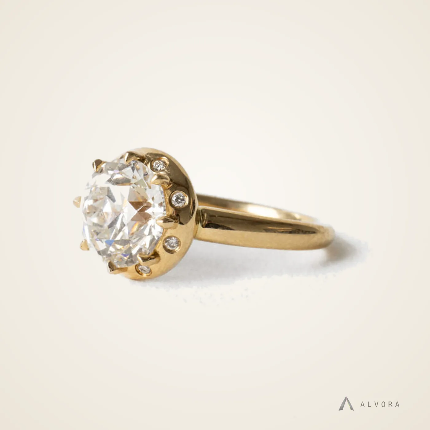 Philippa Solitaire, solitaire lab-grown diamond engagement ring