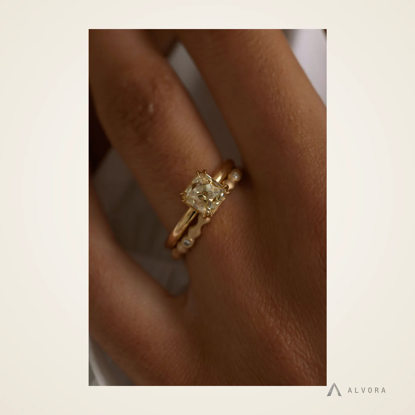 Kerensa Solitaire, solitaire lab-grown diamond engagement ring