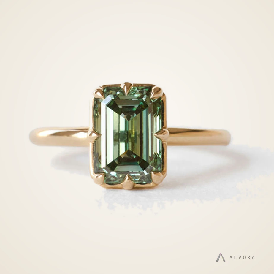 Hannelore Green Solitaire, solitaire lab-grown diamond engagement ring