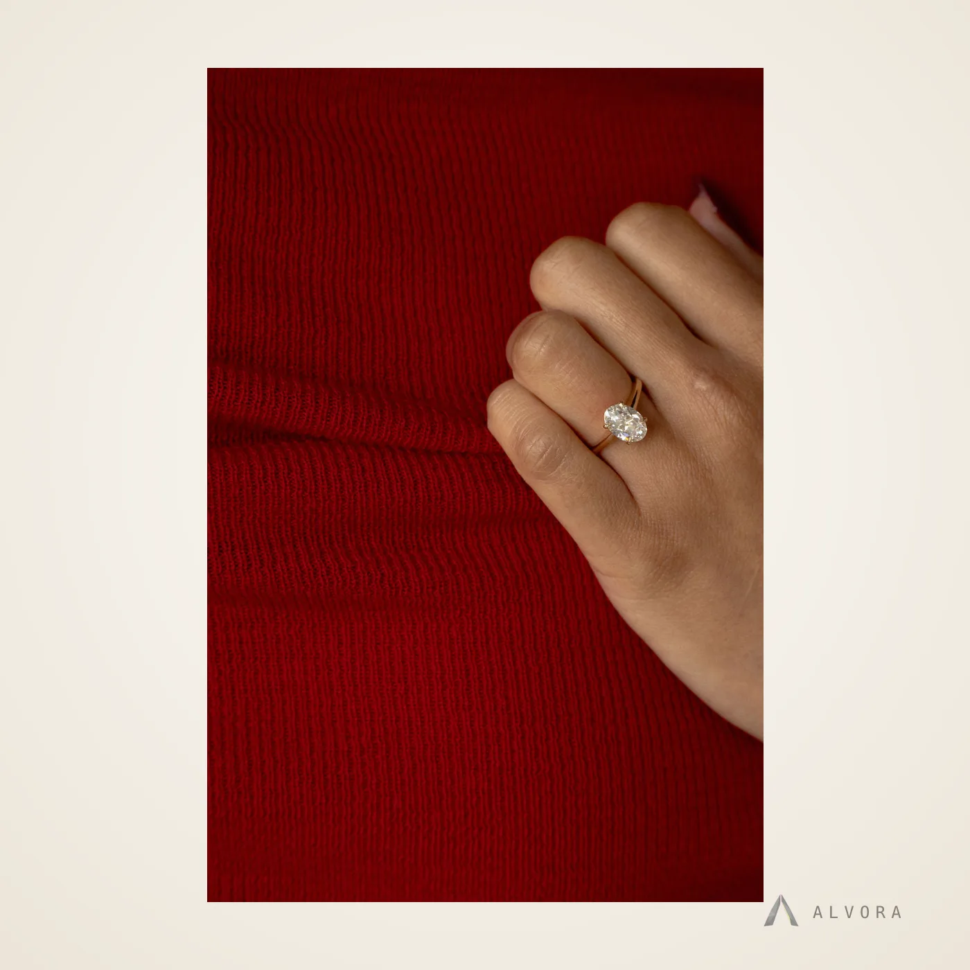 Thea Oval Heritage, oval heritage lab-grown diamond engagement ring